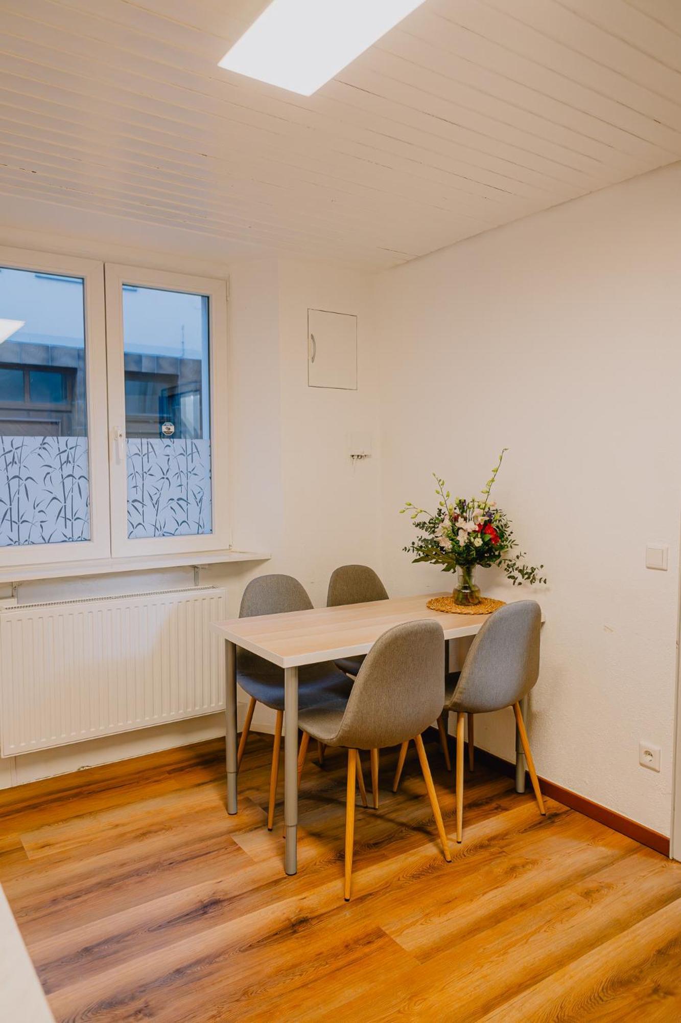 Gemuetliches Haus Mit 2 Zimmern Vallendar Exterior foto
